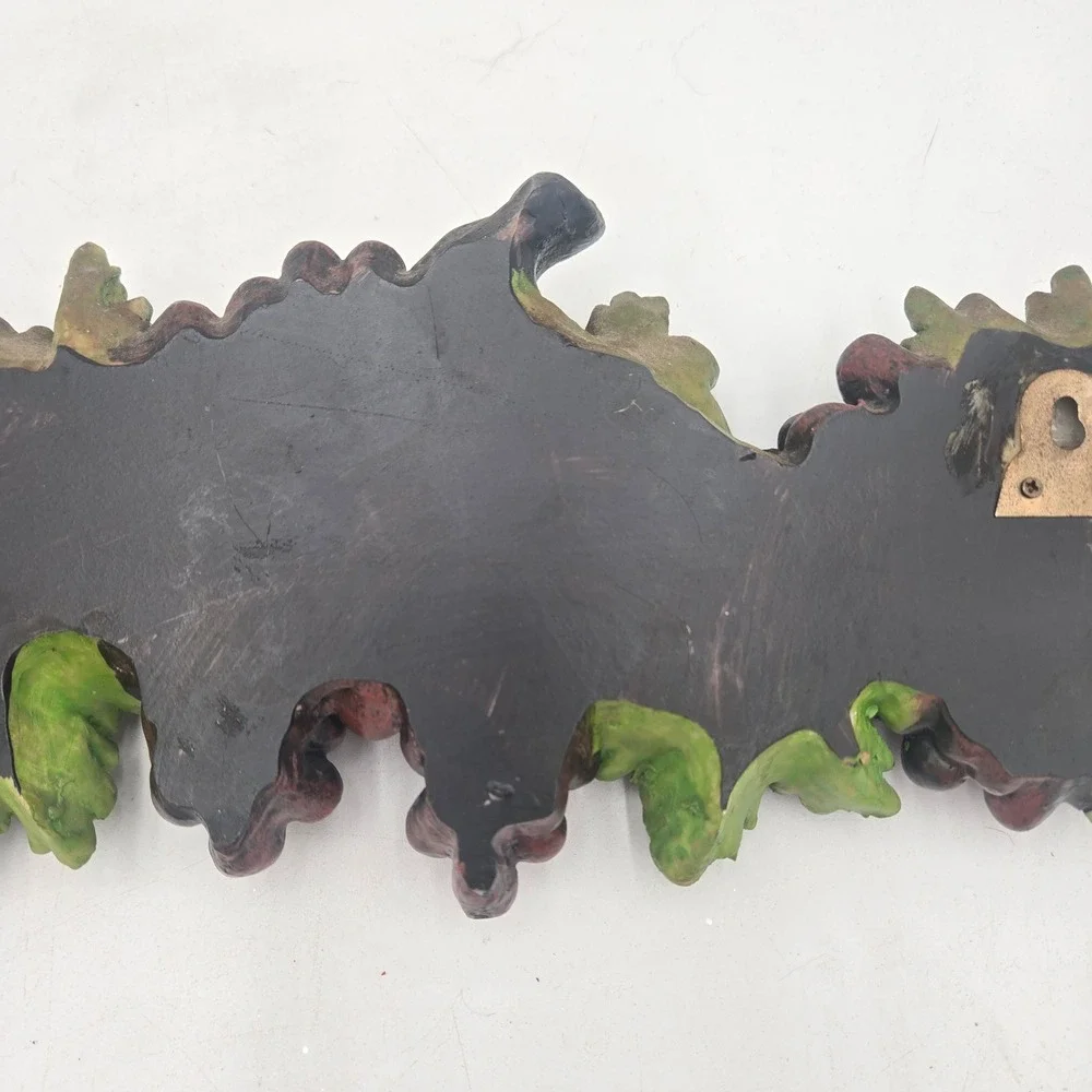 Vintage Grape Cluster Wall Plaque 3D Fruit Resin Decor Purple Green